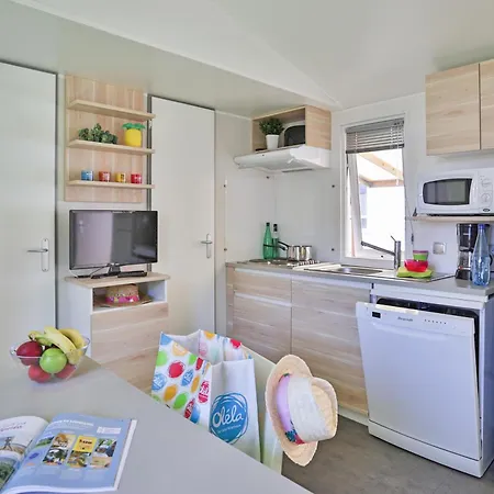 Camping Le Petit Rocher-3